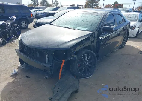 2012 Toyota Camry Xle z USA, uszkodzony, nr VIN 4T1BF1FK7CU020101